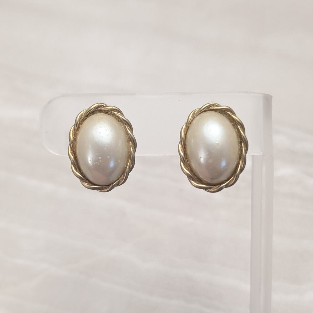 Vintage Clip On Earrings Oval Faux Pearl Twisted Gold Tone Halo - Fair Condition